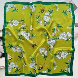 Imitation Silk Scarf For Women Green Square Scarf Bandanna Spring/Summer Luxury Headband Hair Scarf Soft Stain Neckerchief