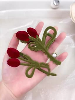 1Pcs Fashion Velvet Tulip Flower Hair Claws For Women Girls Hair Accessories