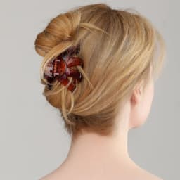 Large Hollow Out Hair Claw Clips Crab Clamps Women Girls Ponytail Big Acrylic Hair Barrettes Hairpin Hair Accessories Fashion
