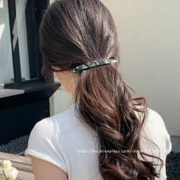 France, South Korea retro temperament one word clip French deep caramel amber hair clip on the back of the head