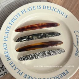 France, South Korea retro temperament one word clip French deep caramel amber hair clip on the back of the head
