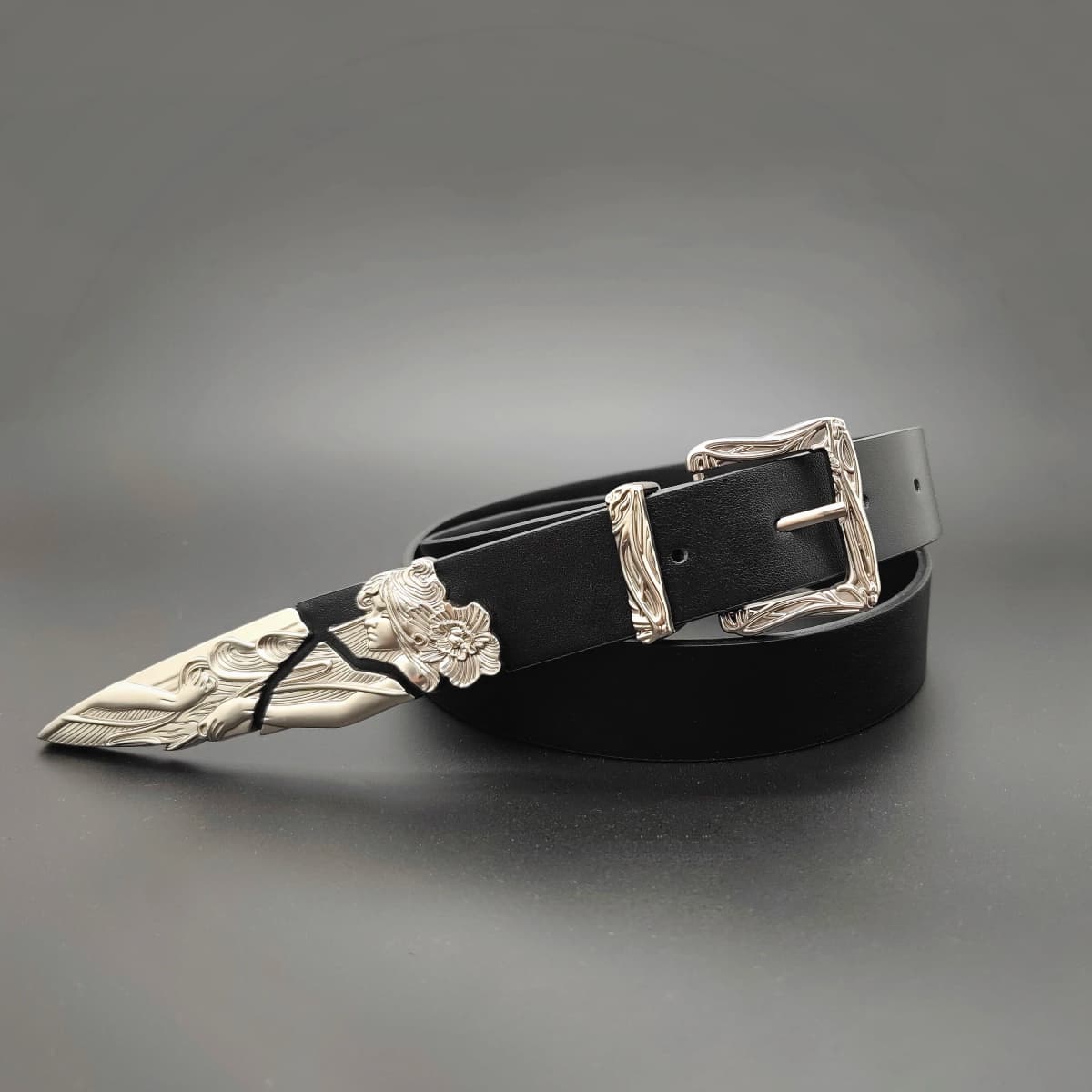 Irrgular Silver Curving Buckle Waist Belts Unisex Punk Y2K Rock Street Jeans Strap Luxury Designer Cinturones Para Hombre Belts