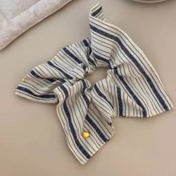 Retro Striped Square Scarf Hair Band Large Intestine Hair Band Female Niche Design Sense Square Headrope Temperament Hair