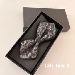 Men's Pre-tied Floral Silk Tie, Business Casual Wedding Tie, Handcrafted High-Quality, Standout Pairing