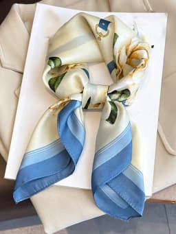70cm Scarf Simulated Silk Women Summer Shawls And Wrap Hijab Scarves Femme Pashmina Echarpe Designer Beach Stole Bandana