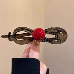 New Twisted Hair Clip Plastic Imitation Pearl Hairpin Twisted Design Hairpin Barrettes Women Hair Accessories