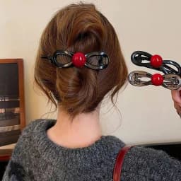 New Twisted Hair Clip Plastic Imitation Pearl Hairpin Twisted Design Hairpin Barrettes Women Hair Accessories