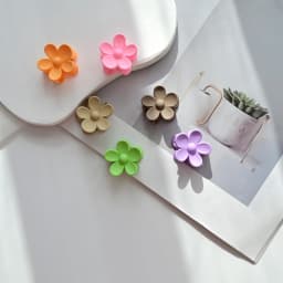 10PCS Cute Candy Color Mini Matte Flower Hair Crab Claw Clips For Women Girl Sweet Side Clip Barrette Hairpin Hair Accessories