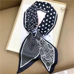 Fashion Bevel Print Hair Ribbon Silk Scarf Women Neck Tie Bag Scarfs Satin Silk Skinny Headscarves Ladies Headband Foulard Gift