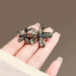 High-end Crystal Rhinestone Flower Hairpin Temperament Women Side Bangs Duckbill Word Clip Exquisite Alloy Hair Accessories