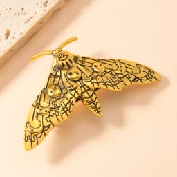 1pc Stylish alloy Vintage Moth bobby pins are ideal for everyday use