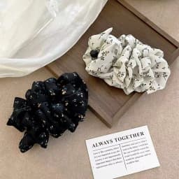 1pc Cloud Small Floral Banana Clip, Enhances Hair Volume, Women's High-End New Back-of-Head Hair Bun Clip Hair Accessories