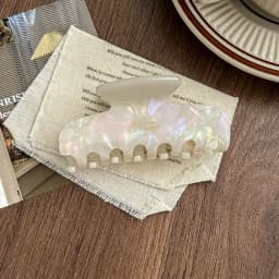 1pc Korean France Acetate Grab Clip, Simple Retro French Elegant Temperament Back of the Head Coil Hair Shark Clip Hairpin