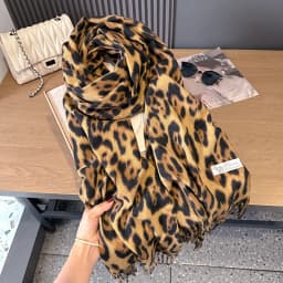 New Fashion Sexy Leopard Women Winter Warm Scarf Tassels Shawl Cashmere Foulard Pashmina Hijabs Lady Scarves Wraps