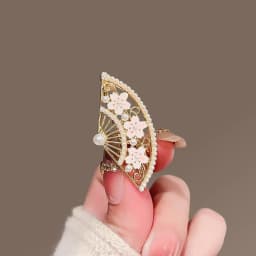Temperament Pearl Sakura Fan Hair Clip For Women Super Fairy Side Bangs Clip Daily Alloy Duckbill Clip Hairpin Hair Accessories