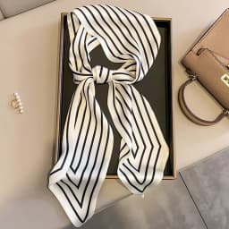 Design Print Skinny Scarf Plaid Horse Hairband Scarves Women Narrow Scarfs Bag Ribbons Luxury Brand Wrist Towel Foulard