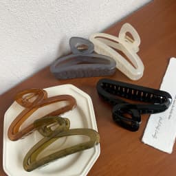 1pc Jelly colored injection molded clip for women's new high-end style, large plate hair clip, shark clip hair clip