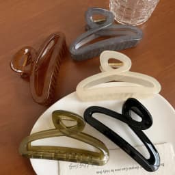 1pc Jelly colored injection molded clip for women's new high-end style, large plate hair clip, shark clip hair clip