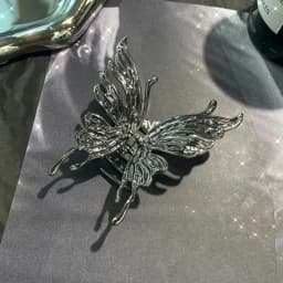 Large Butterfly Hair Clamps Claw Clips for Women Pleated Silver Color Cross Geometric Hairpins Fashion Barrette Headdress A-