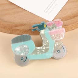 1pc Cartoon Little Donkey Claw Clip Creative Resin Children's Hair Clip Transparent Acrylic Shark Clip