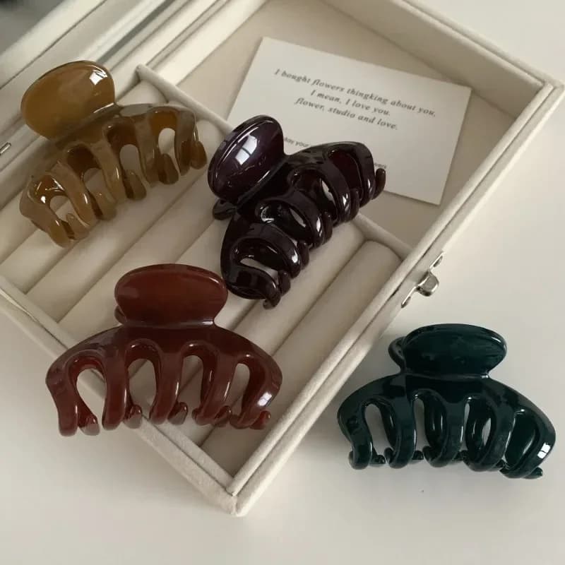 Fashion Women Hair Claw Elegant Colorful Solid Color Claw Clip Girls Hair Barrettes 7cm Hair Clips Hairs Accessories 2025 New