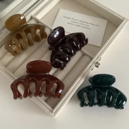Fashion Women Hair Claw Elegant Colorful Solid Color Claw Clip Girls Hair Barrettes 7cm Hair Clips Hairs Accessories 2025 New