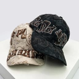 New Unisex American Vintage Letter Personal Baseball Hats Breathable Broken Style Sunshade Peaked Caps Versatile Fashion Street