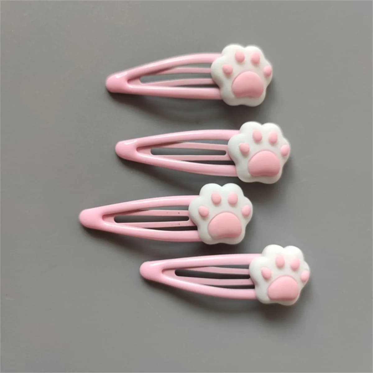 Y2K Cartoon Cat Paw Hair Clip Headwear - Stylish Travel Hairpins & Headdress Hairclip for Girls Fashionable Hair Accessories