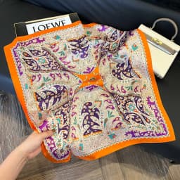 Vintage Paisley Printed Bandana Scarf Lightweight Soft Satin Stylish Versatile Neck Scarf For Women Hairbands Headscarf