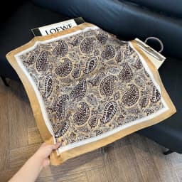 Vintage Paisley Printed Bandana Scarf Lightweight Soft Satin Stylish Versatile Neck Scarf For Women Hairbands Headscarf