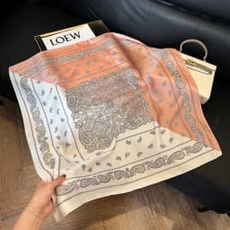 Vintage Paisley Printed Bandana Scarf Lightweight Soft Satin Stylish Versatile Neck Scarf For Women Hairbands Headscarf