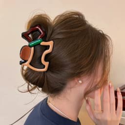Red and blue contrasting hair clip, large shark clip hair clip, women's back of the head, 2025 new high-end clip hair accessory