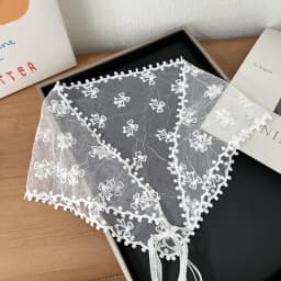 Korean Sweet Cute Handmade Crochet Hollow Triangle Headband Towel Women Spring and Summer Travel Literary Photo Hair Scarf