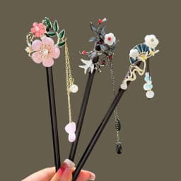 Chinese Style Flower Hair Sticks Vintage Handmade Hanfu Hair Bun Tassel Wooden Hair Forks Retro Hair Clips for Pan Headdress
