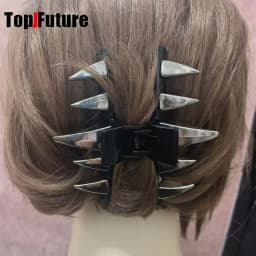 Women Y2K girl Harajuk Gothic lolita cosplay Grasp Clip spike horn Oval Hollow rivet Grasp Hair Crab Hair Accessories claws