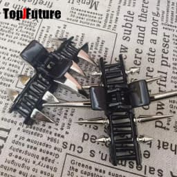 Women Y2K girl Harajuk Gothic lolita cosplay Grasp Clip spike horn Oval Hollow rivet Grasp Hair Crab Hair Accessories claws