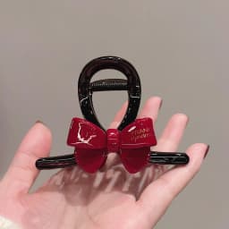 1pc Korean Contrasting Bow, Medium Shark Clip, Fashionable Hot Stamping Letters, Half Tied Hair Clip, Hair Clip