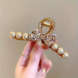 Elegant rhinestone and imitation pearl bow hair clip - Women's fashionable resin hair accessory, suitable for casual wear