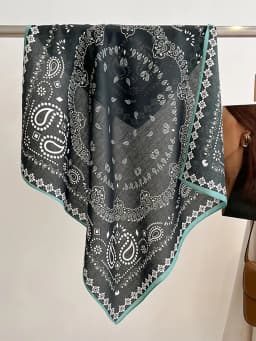 70cm Cashew Print Square Scarf Women’s Breathable Imitation Silk Bandanna Luxury Female Neckerchief Fashion Hijab Spring/Summer