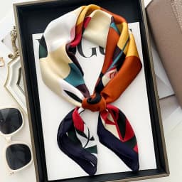 2025 Fashion Luxury Brand 70cm Silk Square Scarf Women Satin Shawl Wrap Hijab Echarpe Neck Tie Female Hair Bandana Headkerchief
