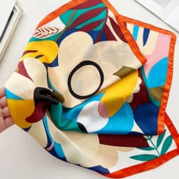 2025 Fashion Luxury Brand 70cm Silk Square Scarf Women Satin Shawl Wrap Hijab Echarpe Neck Tie Female Hair Bandana Headkerchief