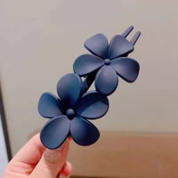 New Hair Clips Accessories Elegant Fashion Frosted Butterfly Flower Barrettes Women Simplicity Hairpins Simple Duckbill Headwear