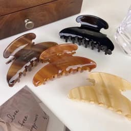 New Retro Korean Acetate Hair Claw Large Crab Hair Clips Shark Clip Simple Hairpin Fashion Hair Accessories for Woman Girls