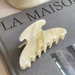 New Retro Korean Acetate Hair Claw Large Crab Hair Clips Shark Clip Simple Hairpin Fashion Hair Accessories for Woman Girls
