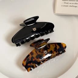 2025 Letter Hairclaws 9CM Shark Clip High Ponytail Hair Grab Clip Headwear Women's Fashion Barrettes Hair Accessories New
