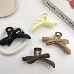 Korean Minimalist Large Size Frosted Butterfly Knot Hair Clip Girls Bath Hair Clip Solid Color Shark Clamp Hair Accessories 