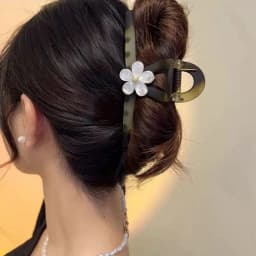 High-End Flower Back Of Head Frosted Hair Clip For Women