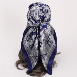 Classic Paisley Print Square Scarf Soft Satin Bandana Vintage Windproof Head Wrap Casual Shawl Imitation Silk Travel Beach Towel