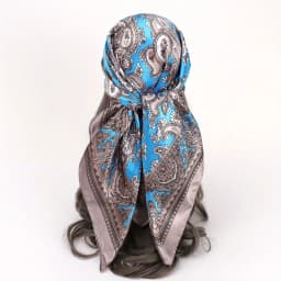 Classic Paisley Print Square Scarf Soft Satin Bandana Vintage Windproof Head Wrap Casual Shawl Imitation Silk Travel Beach Towel