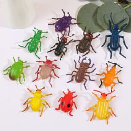 12pcs Cartoon Beetle Hair Clips Cute Simulated Beetle Hair Pins Set for Women Girls Cute Design Resin Hairpin for Party